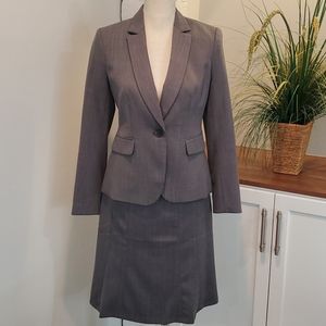 NWOT Talbots Skirt Suit, Size 2